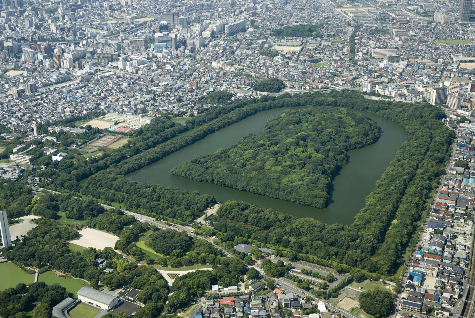 The Tomb of Emperor Nintoku, a World Heritage Site.