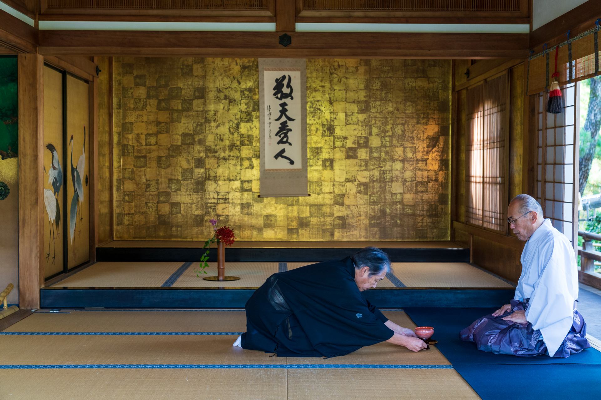 高貴な客人にのみ振る舞われる貴人点前を家元から直々に頂戴する特別な時間