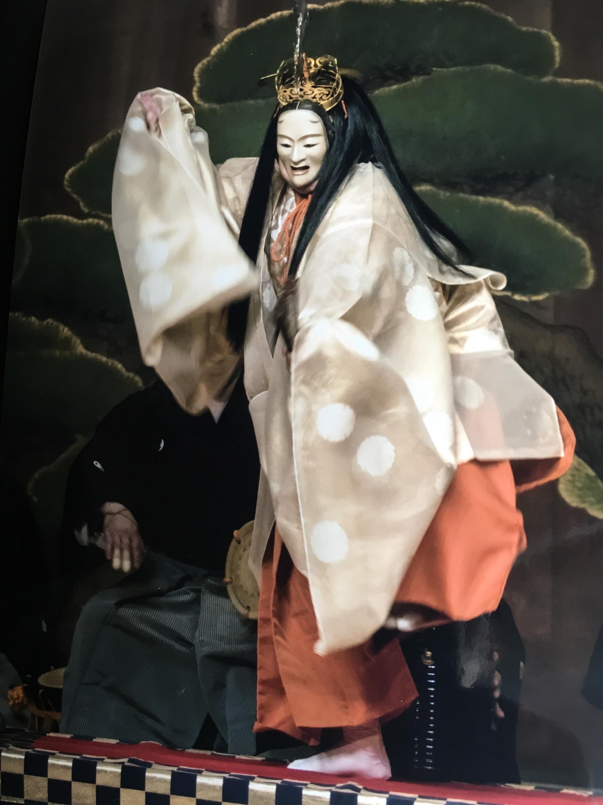 欣赏种田大师的能剧表演，体验“博大精深之美”