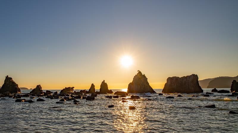 Hashiguiiwa Rocks (Wakayama)