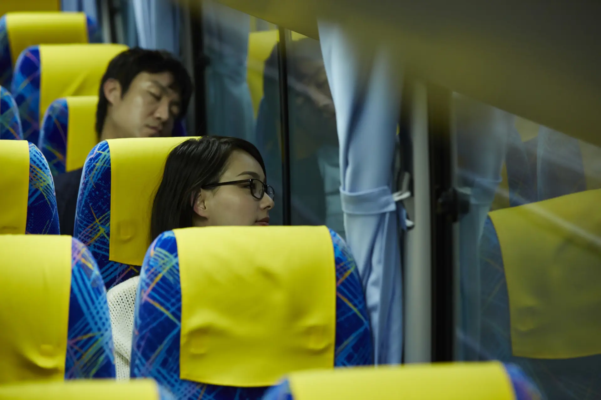 体力があって費用を抑えたい人にお勧めの高速バス