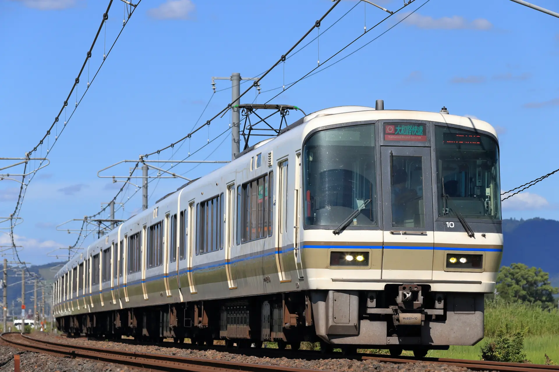 大阪から奈良へも1時間以内で到着