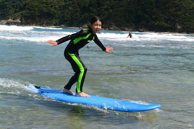 Children 8 years and older! Surfing experience on the Uradome Coast