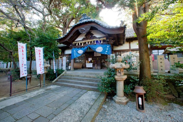 藤白神社