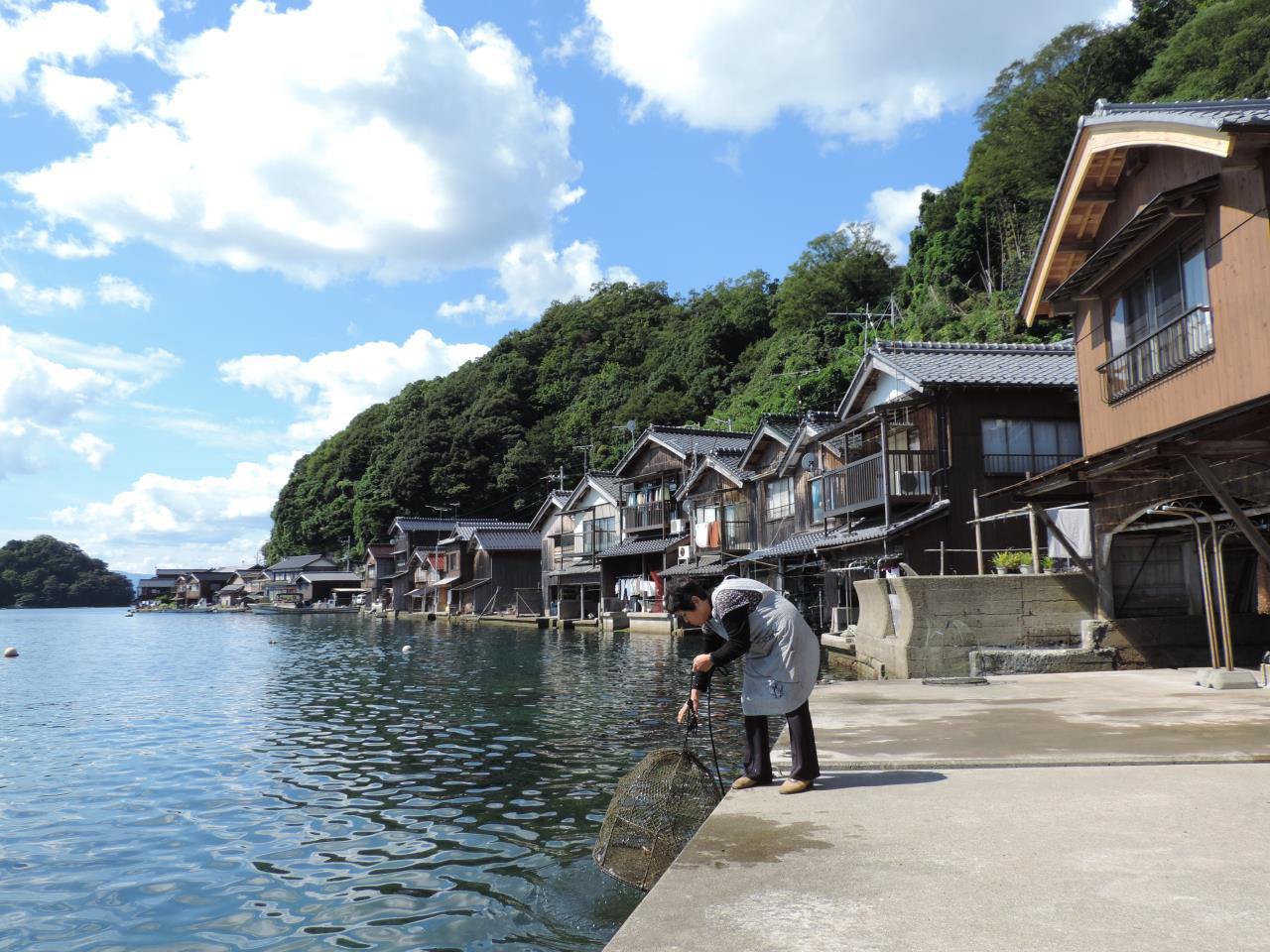 Guided tour around Ine`s funaya and mondori experience