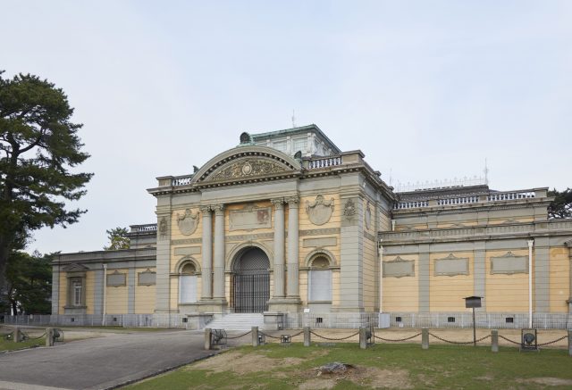 奈良国立博物館