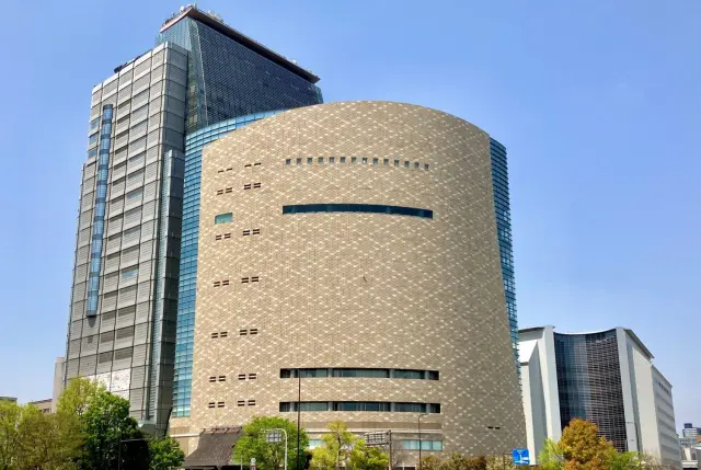 大阪歴史博物館　外観