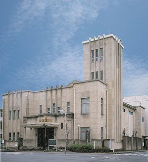 武生公会堂記念館の外観写真です