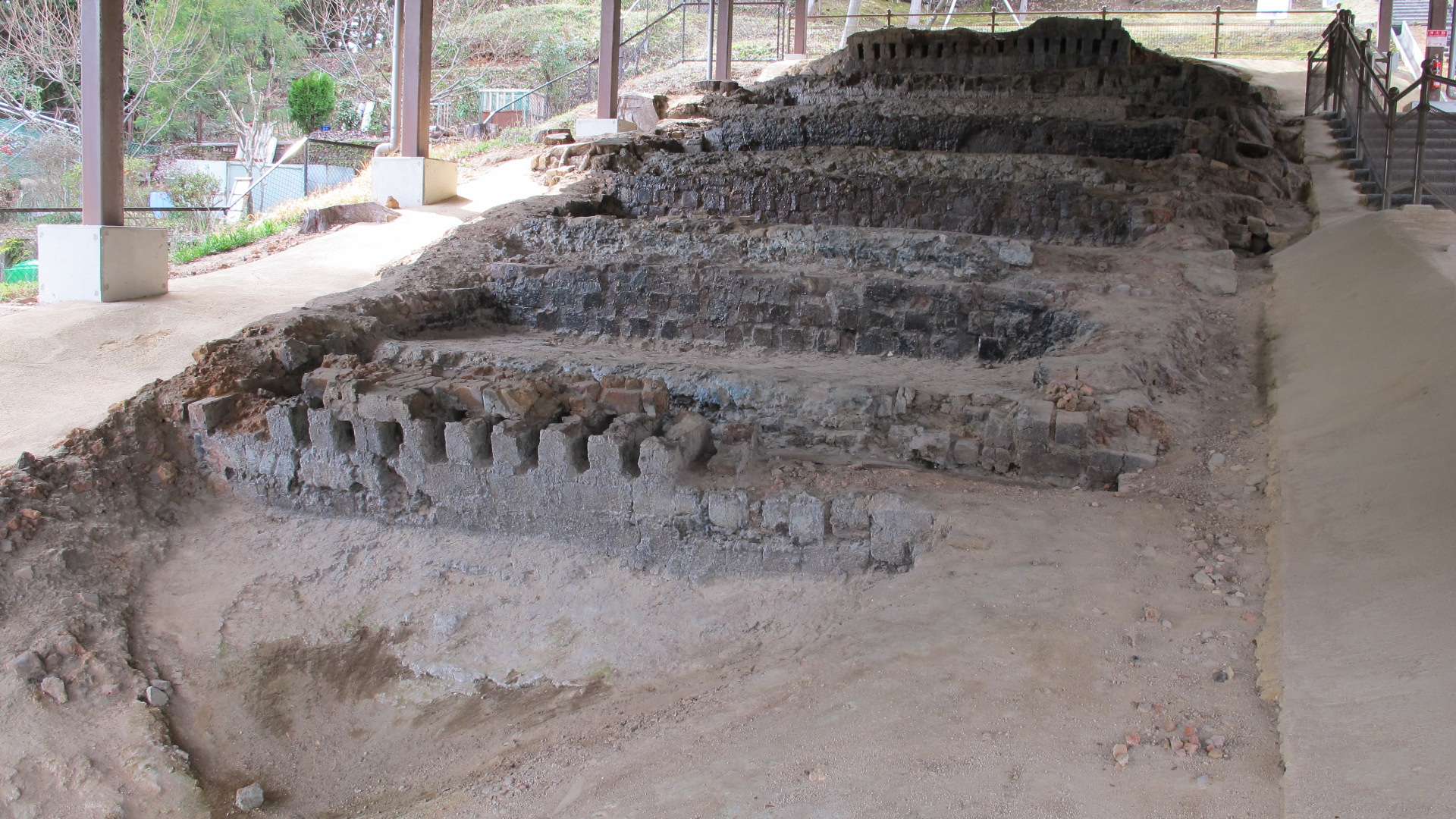 三田市三輪明神窯史跡園