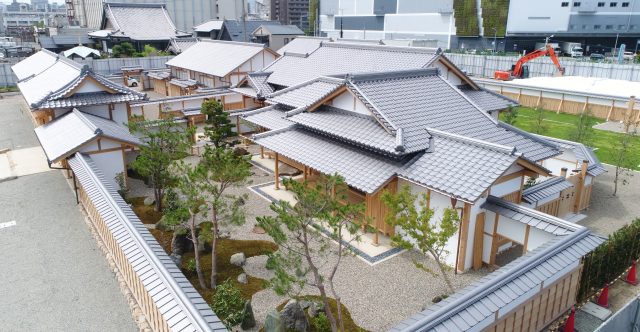 ドローン空撮による初代県庁館