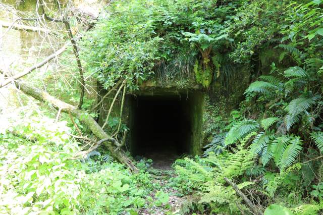 Entrance to the quarry