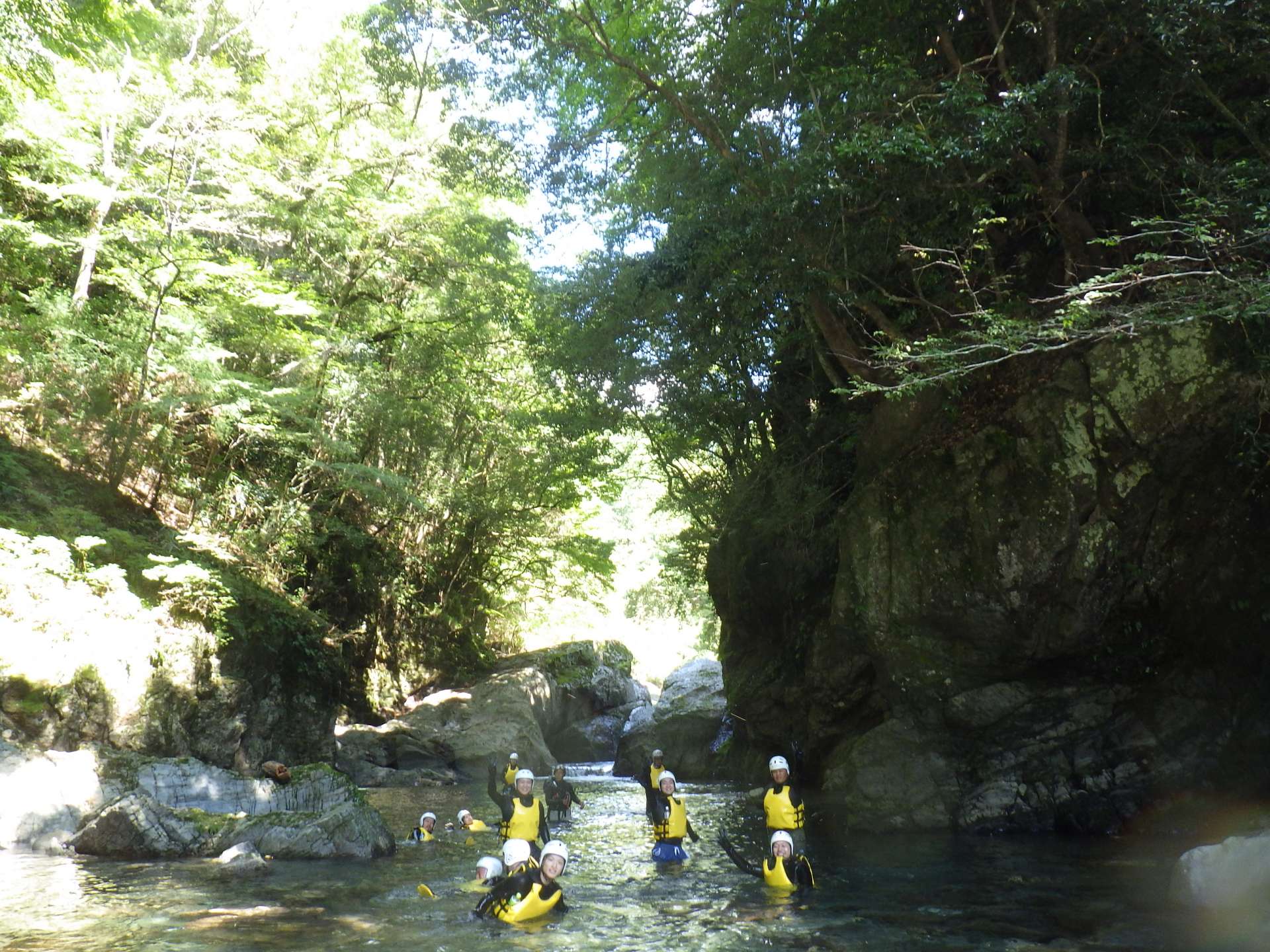 Okuyosino Canyon Tour