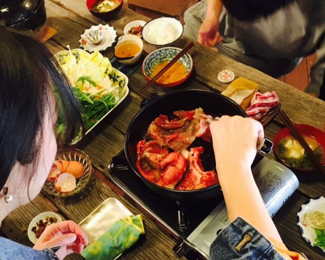 Cooking sukiyaki