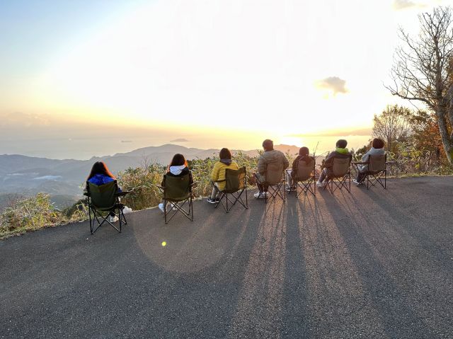 海と山が見渡せる山頂ホテルで、京丹後の「健康長寿」の秘密に触れてください