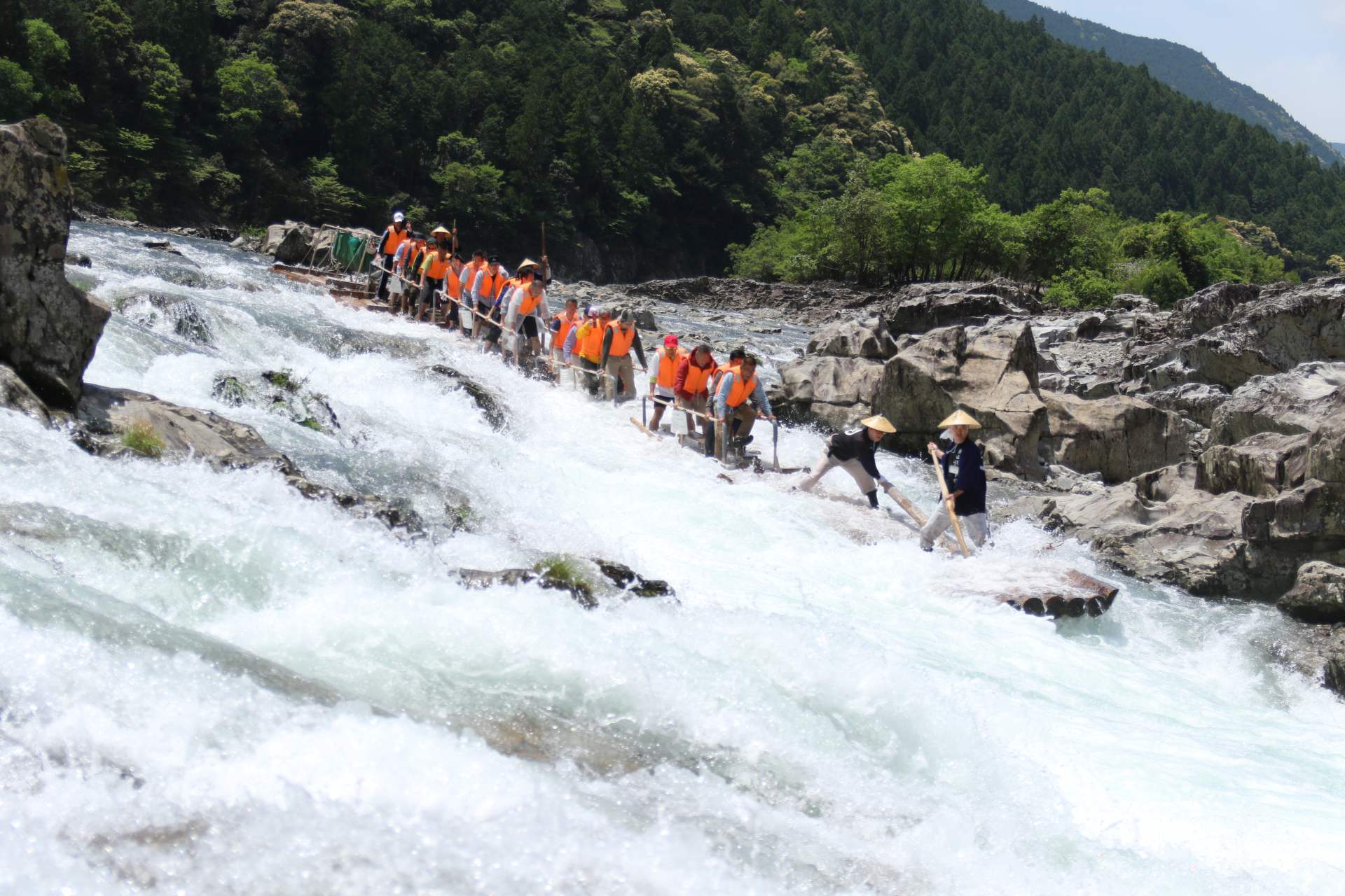 Ikada-Kudari(Log rafting)