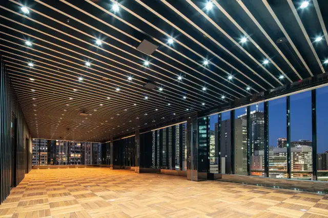 10階　佐治敬三メモリアルホール