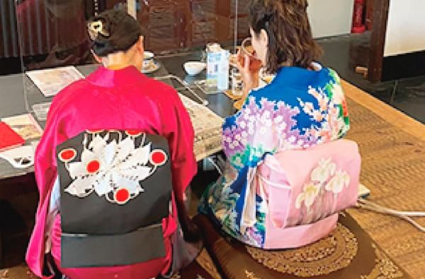 Japanese Cultural Experience: kimono wearing