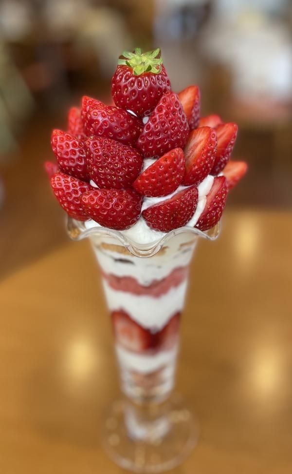 Strawberry parfait full-size